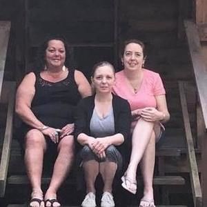 Meet your Posher, Michele